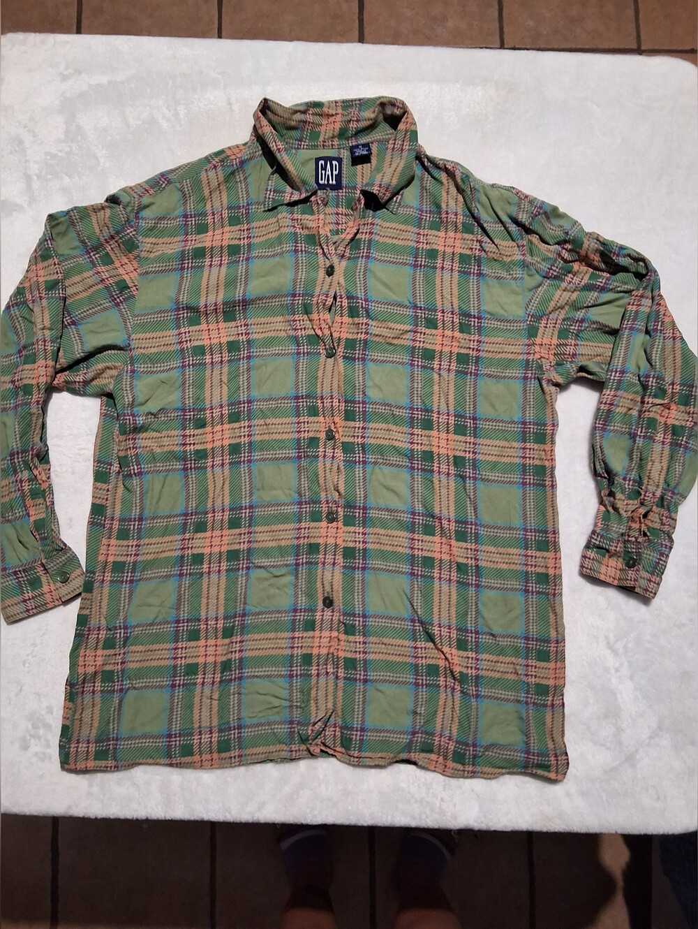 GAP Green Plaid Long-Sleeve Button Shirt
